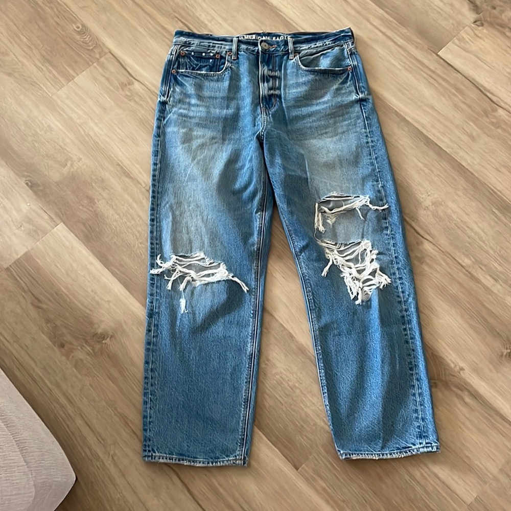 American Eagle Outfitters Straight Leg Distressed Blue Jeans